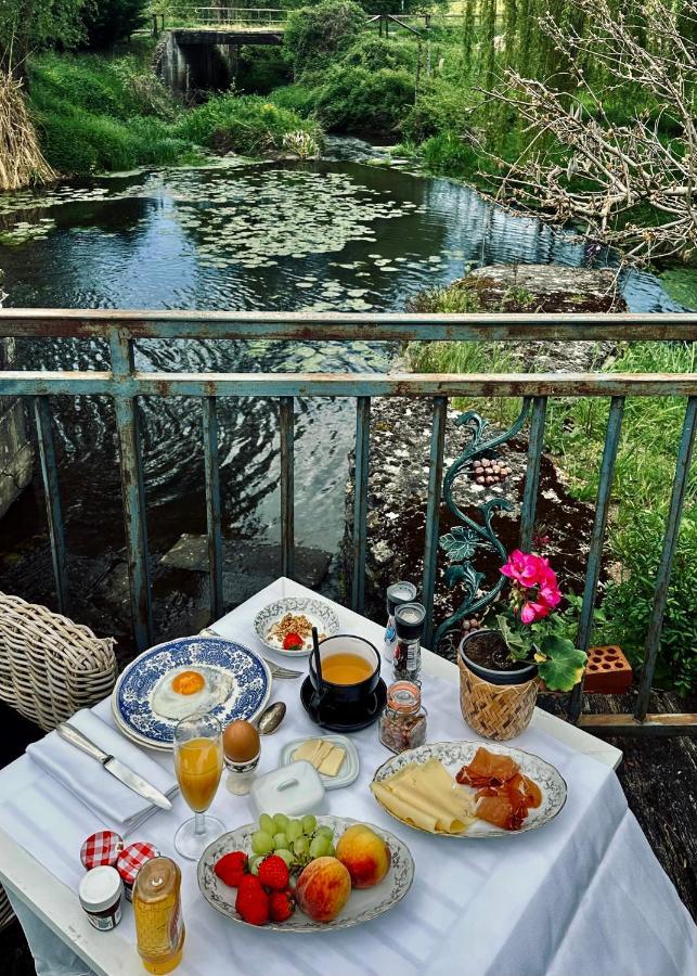 Moulin Le Fleurie Hotel Charenton-du-Cher Ngoại thất bức ảnh