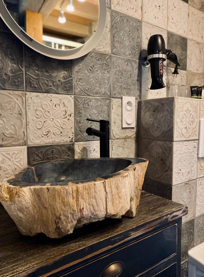 Moulin Le Fleurie Hotel Charenton-du-Cher Ngoại thất bức ảnh