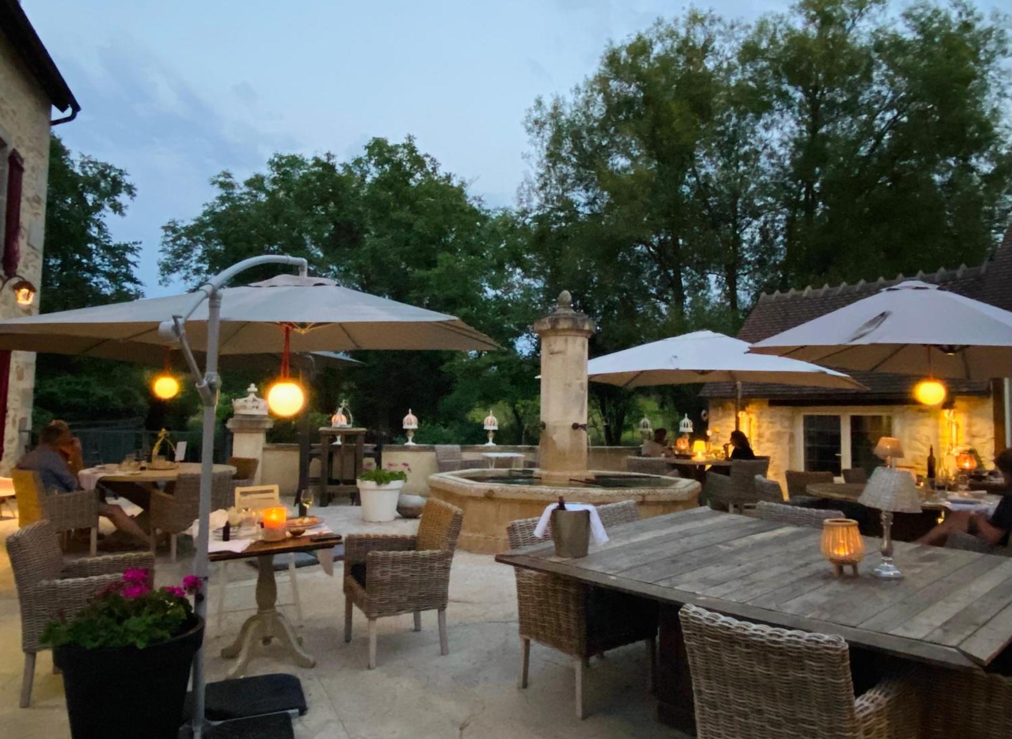 Moulin Le Fleurie Hotel Charenton-du-Cher Ngoại thất bức ảnh