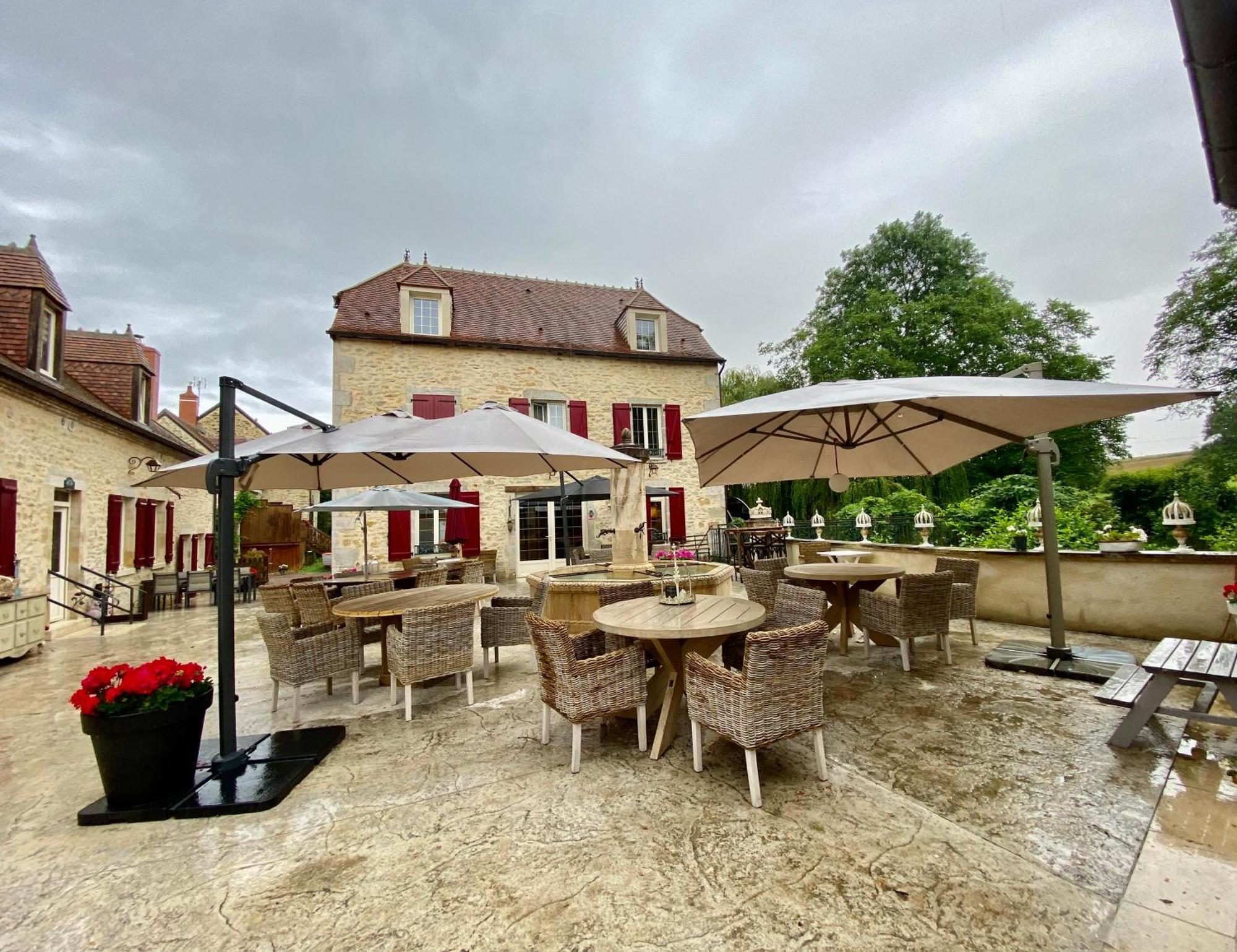 Moulin Le Fleurie Hotel Charenton-du-Cher Ngoại thất bức ảnh